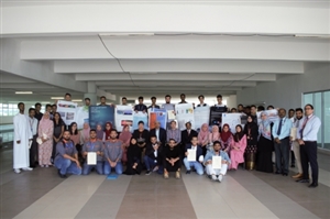 04c30619cbe15bd153e867ebdc85c0fd-huge-group-pic-eng-and-sci-students-exhibition.jpg